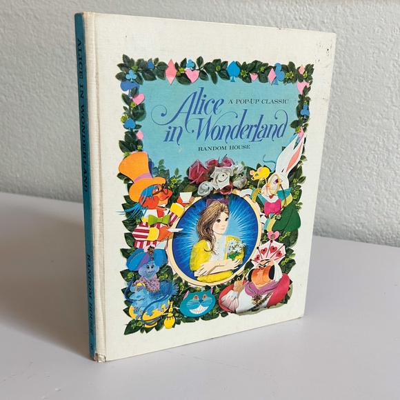 Rare vintage Alice in Wonderland: A Pop-Up Classic Hardcover book 1st edition - Picture 1 of 16